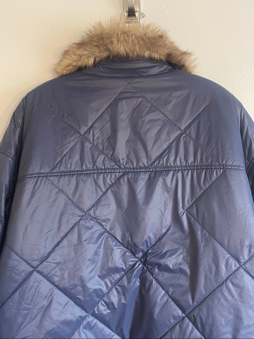 Aerie Quilted Lightweight‎ Parka size Large - Picture 5 of 12